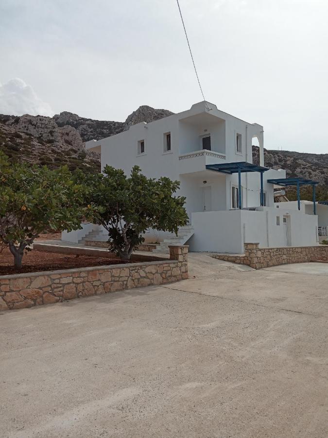 Albatros Studios & Apartments Lefkos  Екстериор снимка