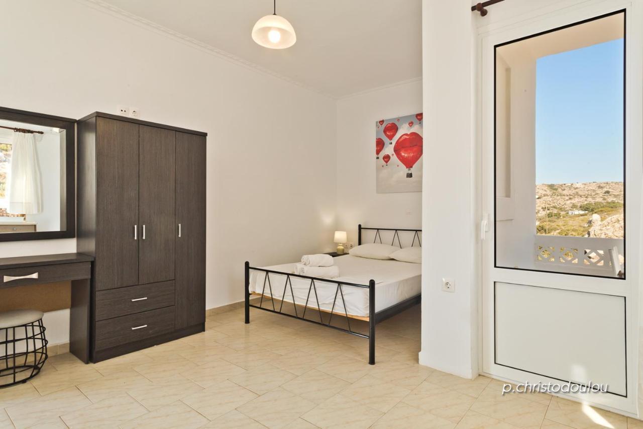 Albatros Studios & Apartments Lefkos  Екстериор снимка