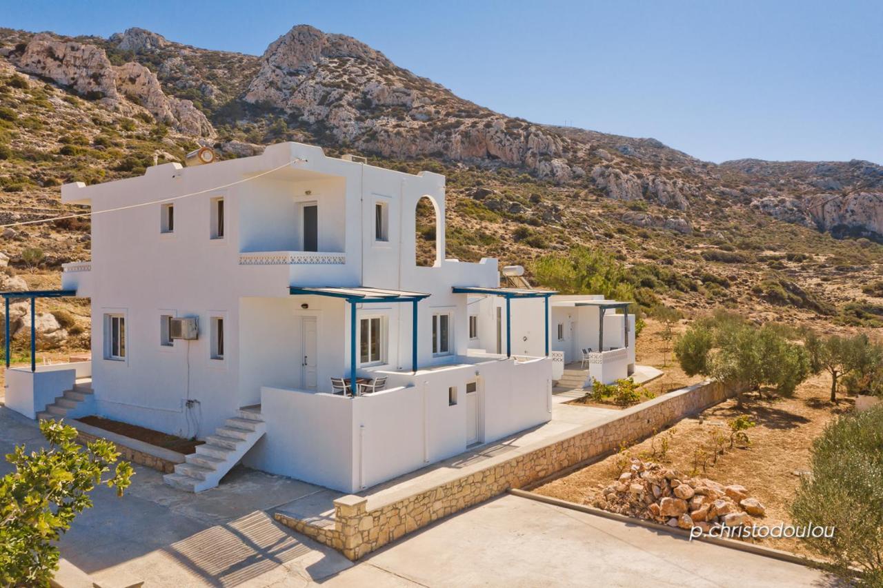 Albatros Studios & Apartments Lefkos  Екстериор снимка